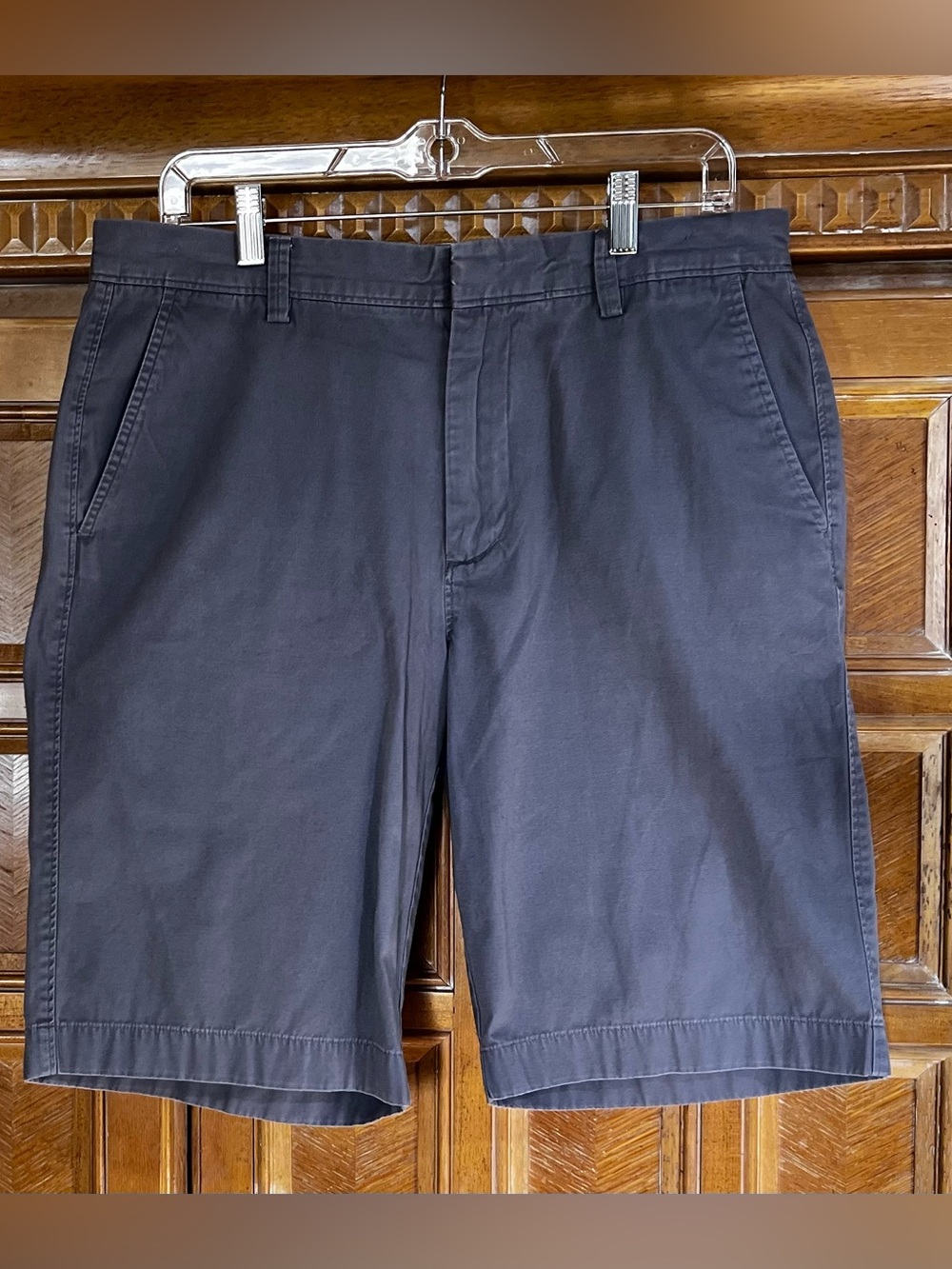 J.Crew Rivington Men’s Shorts 33W Navy Blue Cotton Casual Flat Front Chino